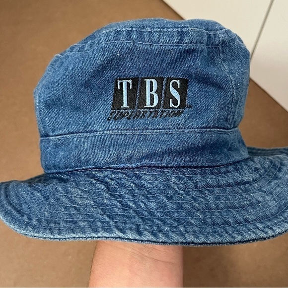 Vintage 1990’s Denim TBS Bucket Hat Turner Broadcasting TV Station Warner Bros - Picture 5 of 10